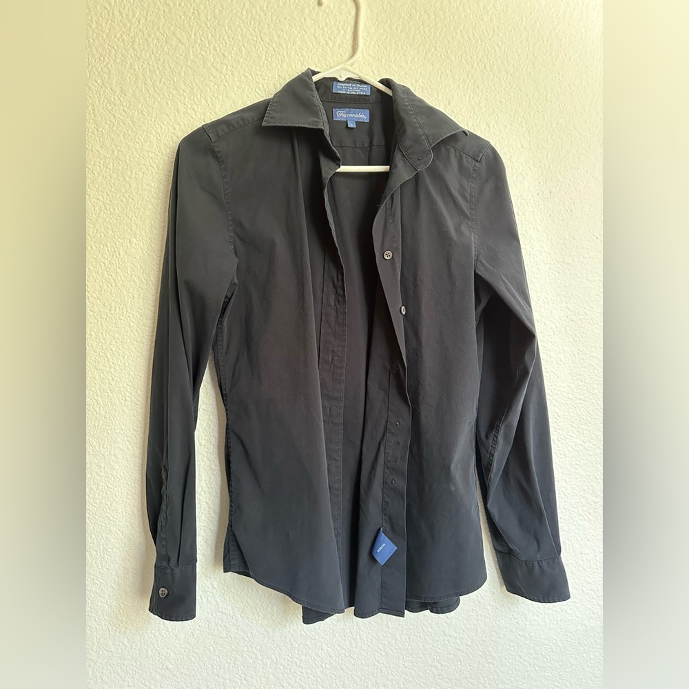 vintage oversized navy blue button up!!